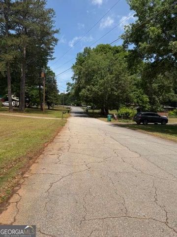 157 Jennifer Lane NW, Lilburn, GA 30047