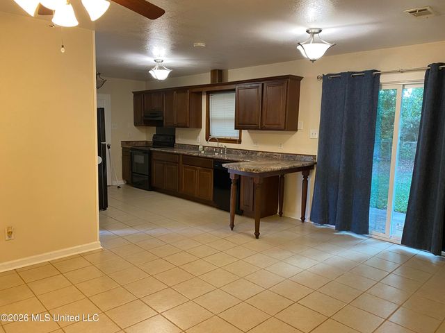 3511 Sherwood Street, Pascagoula, MS 39581