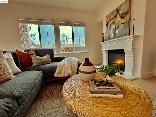 2910 Mesa Oak Ct, Brentwood, CA 94513