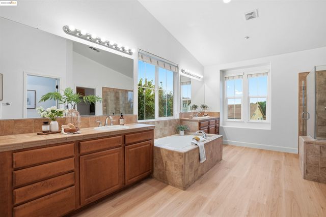 2910 Mesa Oak Ct, Brentwood, CA 94513