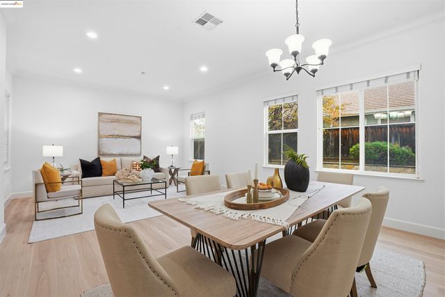 2910 Mesa Oak Ct, Brentwood, CA 94513