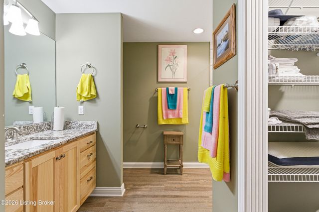 738 Mike Brown Ln, Taylorsville, KY 40071