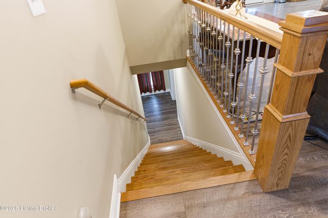 738 Mike Brown Ln, Taylorsville, KY 40071