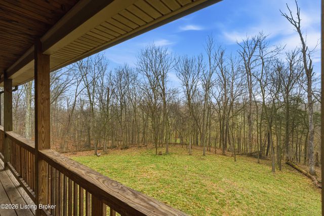 738 Mike Brown Ln, Taylorsville, KY 40071