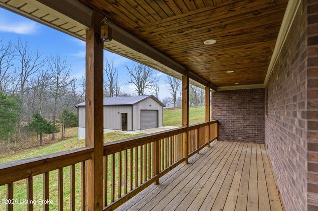 738 Mike Brown Ln, Taylorsville, KY 40071