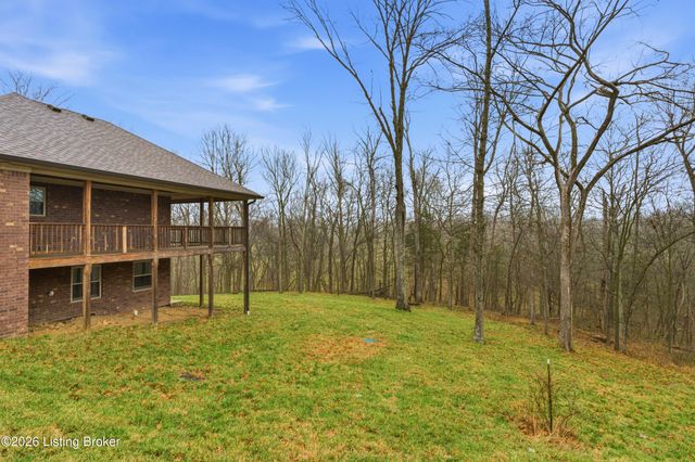 738 Mike Brown Ln, Taylorsville, KY 40071