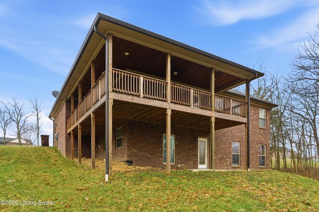 738 Mike Brown Ln, Taylorsville, KY 40071