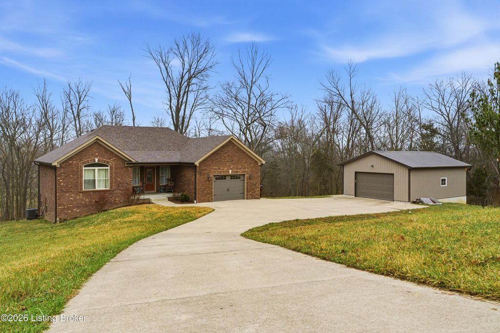 738 Mike Brown Ln, Taylorsville, KY 40071