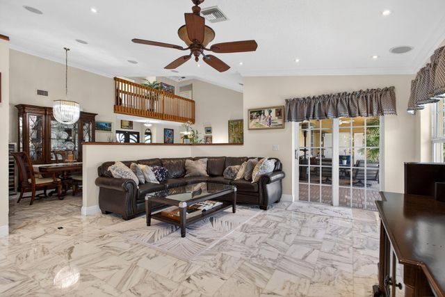 10750 NW 18th Place, Plantation, FL 33322