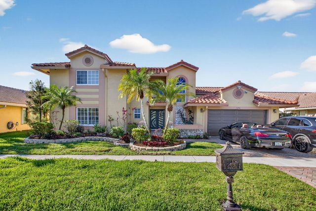 10750 NW 18th Place, Plantation, FL 33322