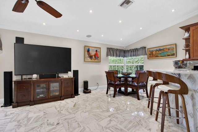 10750 NW 18th Place, Plantation, FL 33322