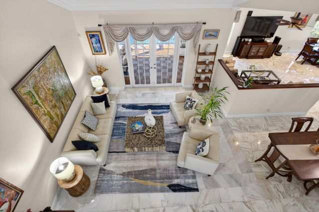 10750 NW 18th Place, Plantation, FL 33322