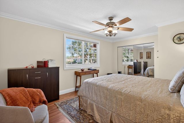 10750 NW 18th Place, Plantation, FL 33322