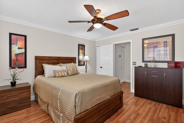 10750 NW 18th Place, Plantation, FL 33322