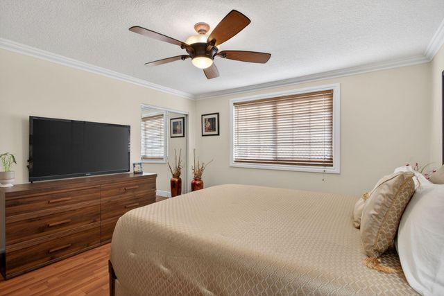 10750 NW 18th Place, Plantation, FL 33322