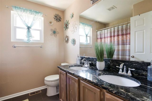 24167 E 5th Place, Aurora, CO 80018