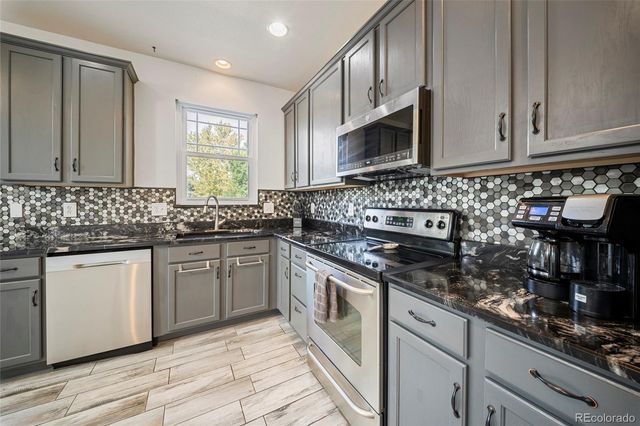 24167 E 5th Place, Aurora, CO 80018