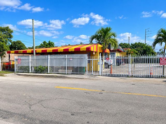11700 NW 7th Avenue, Miami, FL 33168