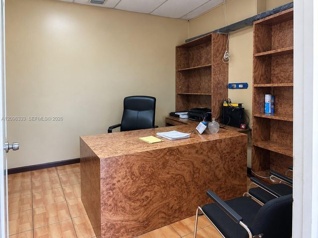 11700 NW 7th Avenue, Miami, FL 33168