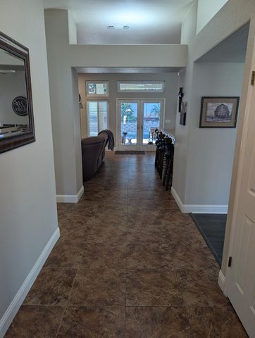 5029 W Fir Avenue, Fresno, CA 93722
