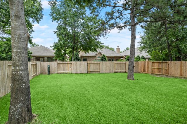114 Kohen Court, Montgomery, TX 77316