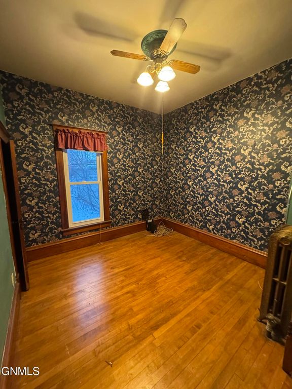 18 1st Street NE, Crosby, ND 58730 photo 7