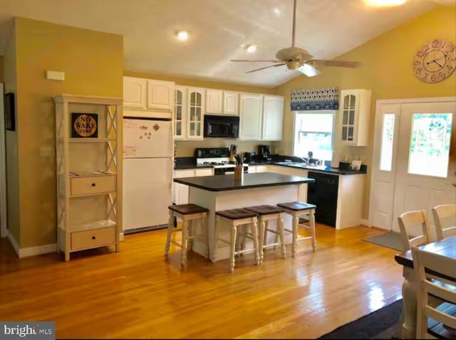 6215 CONNIE LN, Mineral, VA 23117