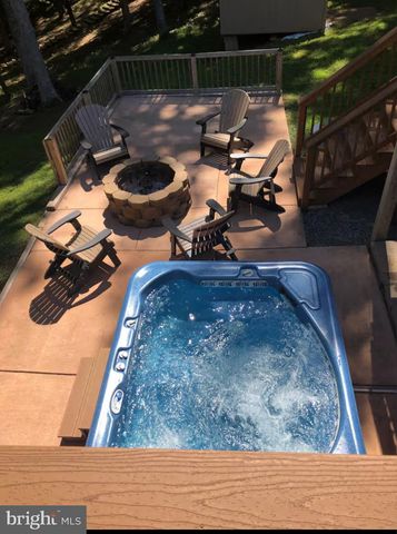 6215 CONNIE LN, Mineral, VA 23117