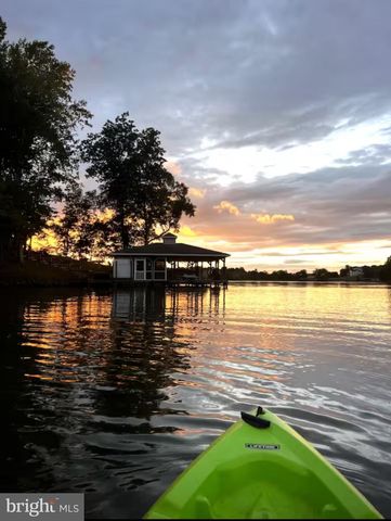 6215 CONNIE LN, Mineral, VA 23117