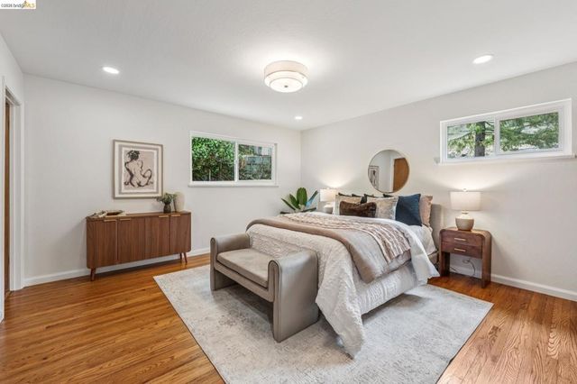 1545 Summit Rd, Berkeley, CA 94708