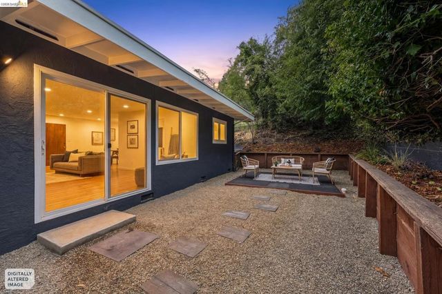 1545 Summit Rd, Berkeley, CA 94708
