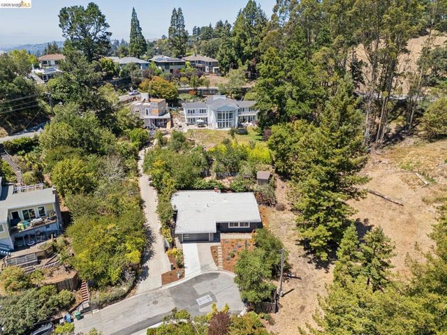1545 Summit Rd, Berkeley, CA 94708