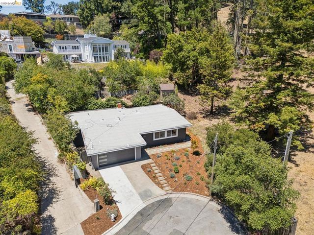 1545 Summit Rd, Berkeley, CA 94708