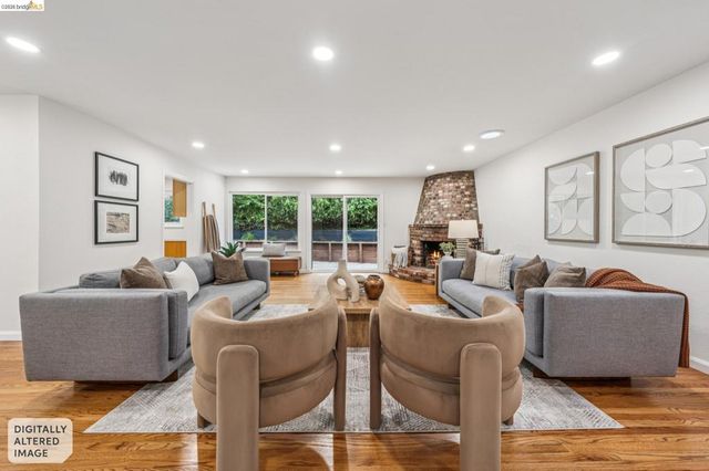 1545 Summit Rd, Berkeley, CA 94708