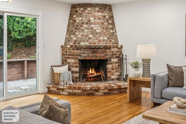 1545 Summit Rd, Berkeley, CA 94708