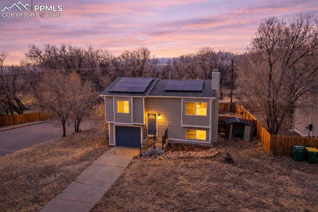 585 Blossom Field Road, Fountain, CO 80817
