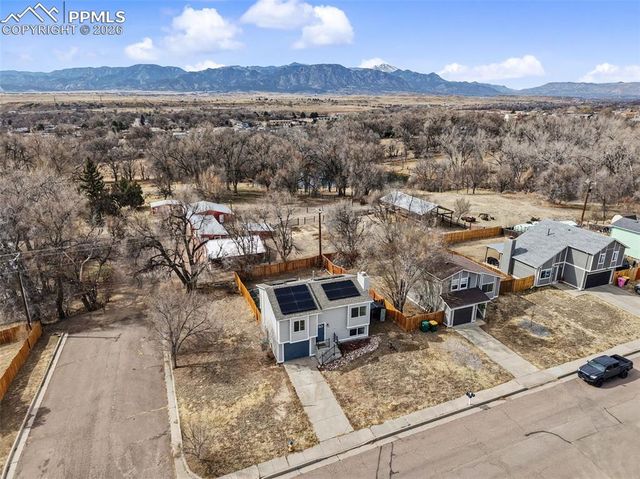 585 Blossom Field Road, Fountain, CO 80817