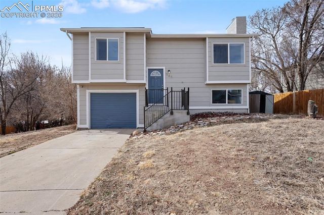 585 Blossom Field Road, Fountain, CO 80817