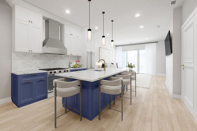 2923 N Southport Avenue 4, Chicago, IL 60657