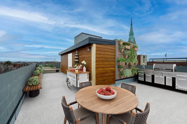 2923 N Southport Avenue 4, Chicago, IL 60657