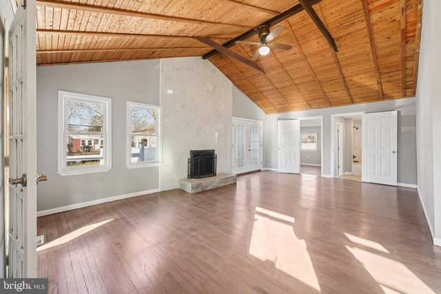 144 E ARBOR AVE, Vineland, NJ 08360