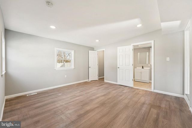 144 E ARBOR AVE, Vineland, NJ 08360