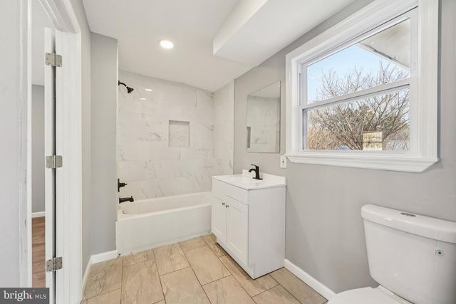 144 E ARBOR AVE, Vineland, NJ 08360