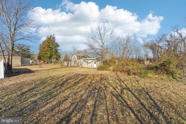 144 E ARBOR AVE, Vineland, NJ 08360