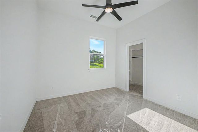 3072 Road Runner Court, Guthrie, OK 73044