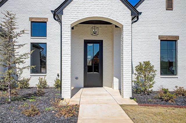 3072 Road Runner Court, Guthrie, OK 73044