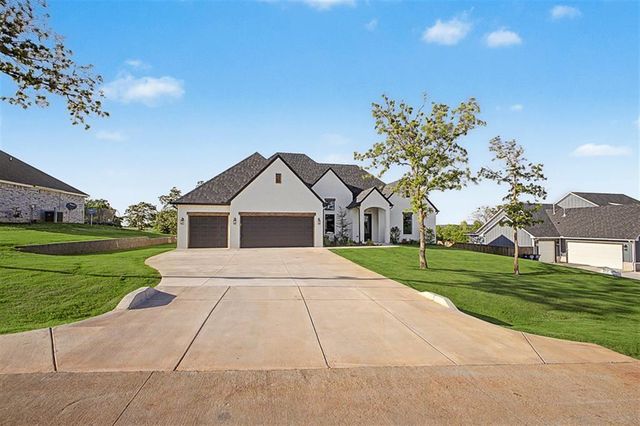 3072 Road Runner Court, Guthrie, OK 73044