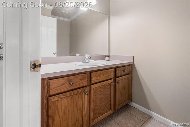 52007 Plum Creek Drive, New Baltimore, MI 48047