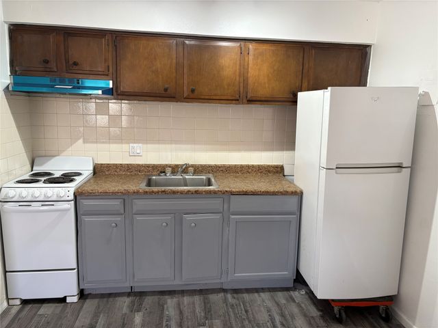 515 Uta Boulevard, Arlington, TX 76010