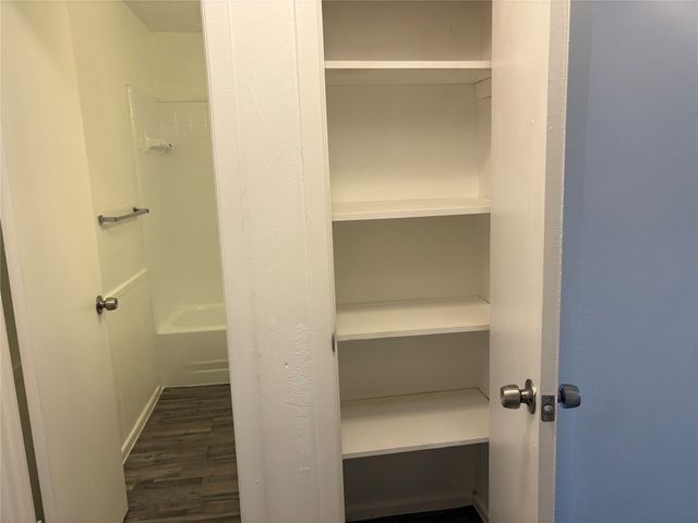 515 Uta Boulevard, Arlington, TX 76010